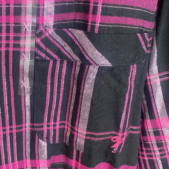 Victoria's Secret Pink and Black Plaid Pajama Set - Picture 6 of 9